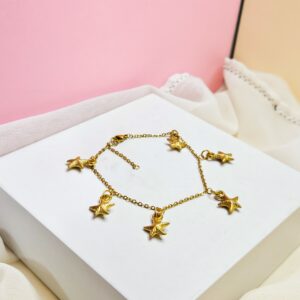 Starfish charm bracelet